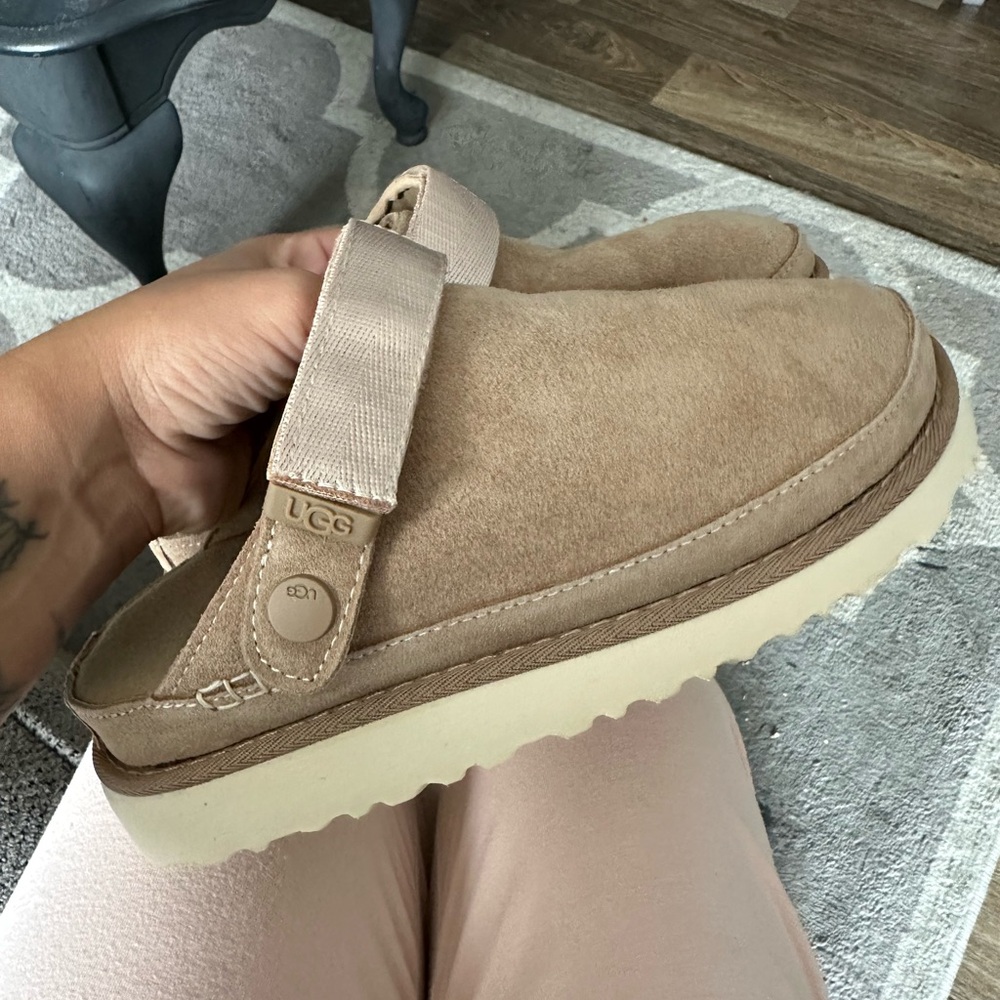 Ugg Clogs